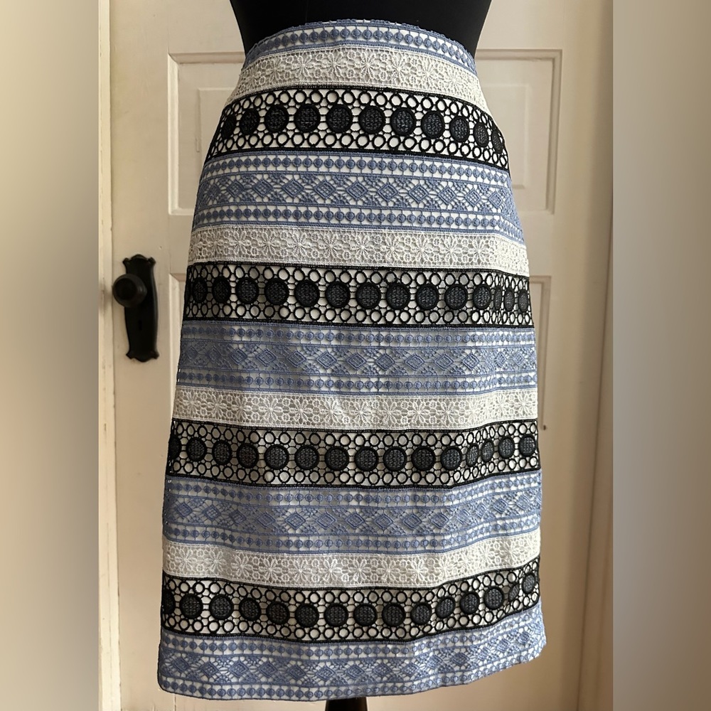 Talbots NWT Shades of Blue Lace Skirt 10